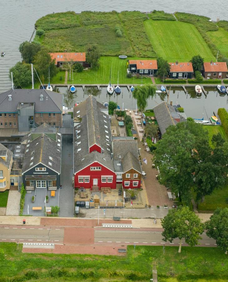 Landzicht Vakantiehuis Aan De Fluessen Elahuizen Exterior foto