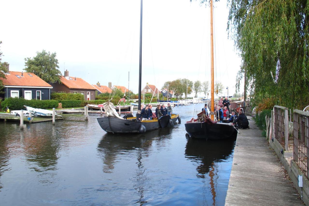Landzicht Vakantiehuis Aan De Fluessen Elahuizen Exterior foto