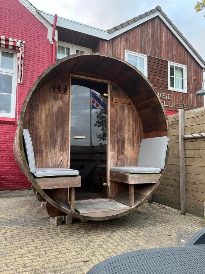 Landzicht Vakantiehuis Aan De Fluessen Elahuizen Exterior foto
